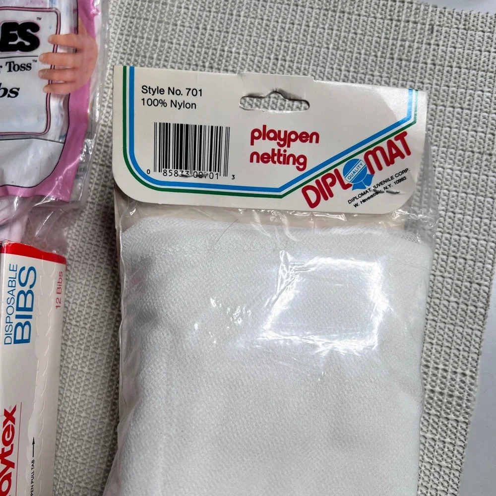 Vintage 1987 Playtex Disposable Bibs Lammies Fabric Bibs & Playpen Netting Set